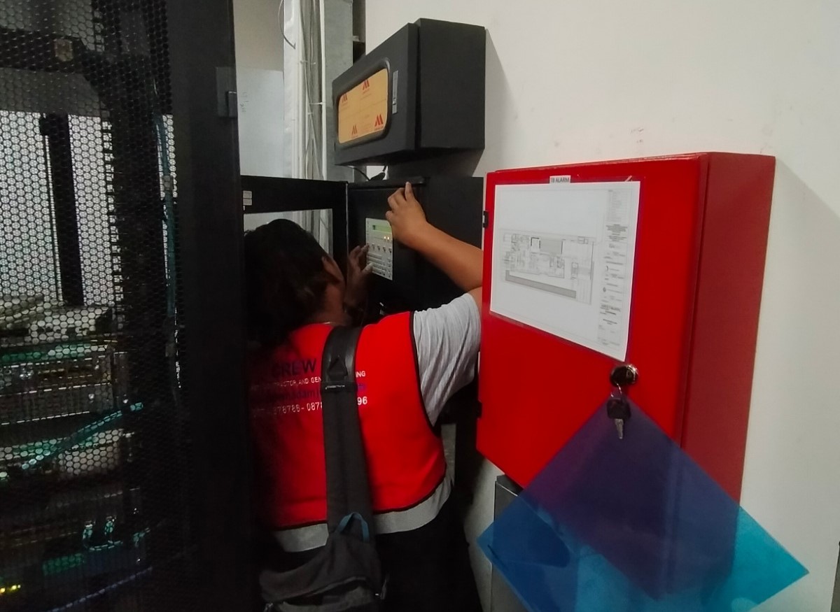 Peningkatan Sistem Keamanan Kebakaran: PT Wahana Tunggal Group Implementasikan Notifier FZM di OJK Yogyakarta