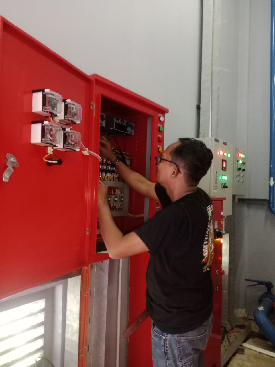 PT Wahana Tunggal Group Selesaikan Pekerjaan Penggantian dan Instalasi Perangkat di Rusun ASN PUPR BBWS Serayu-Opak